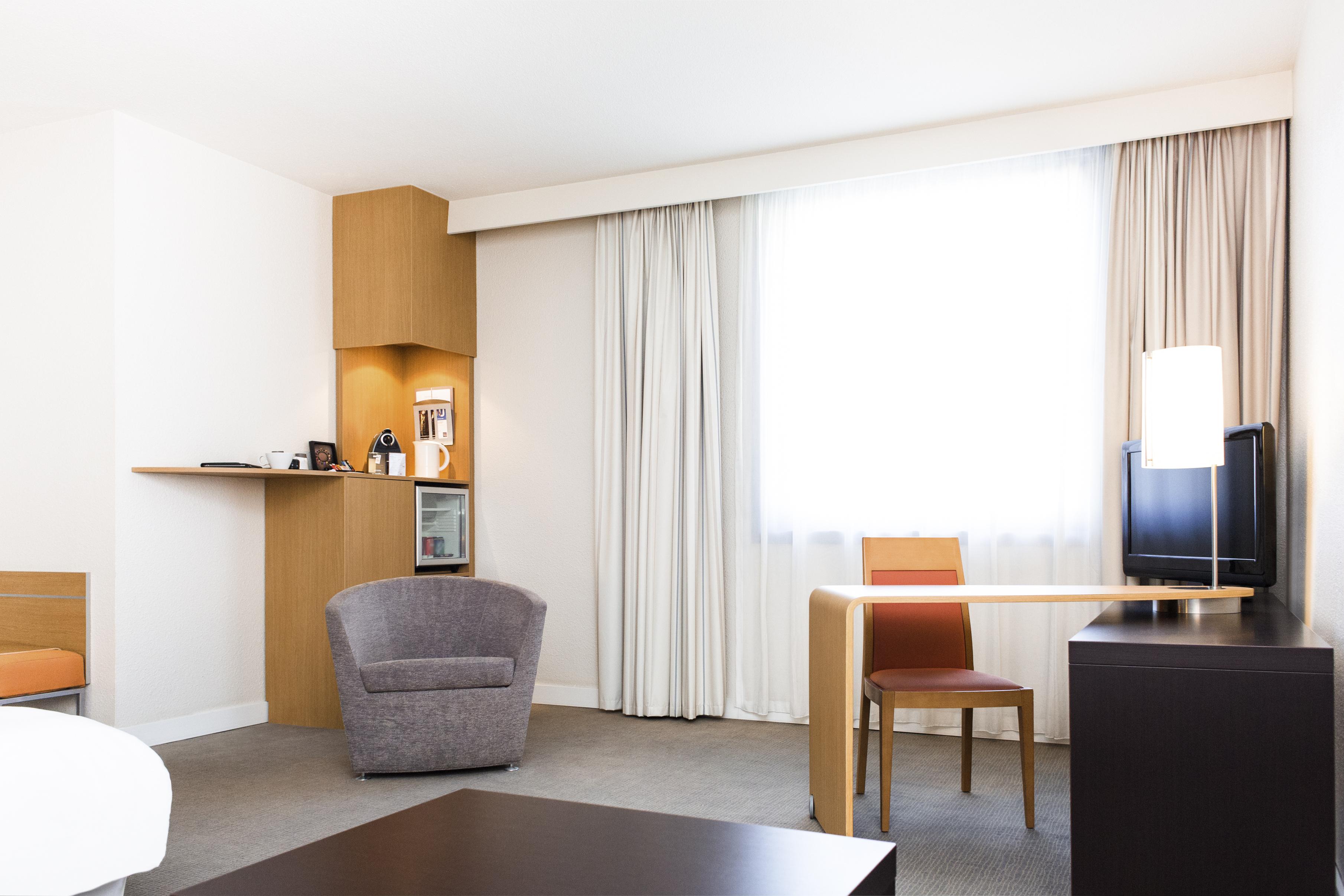 Novotel Grenoble Centre Экстерьер фото