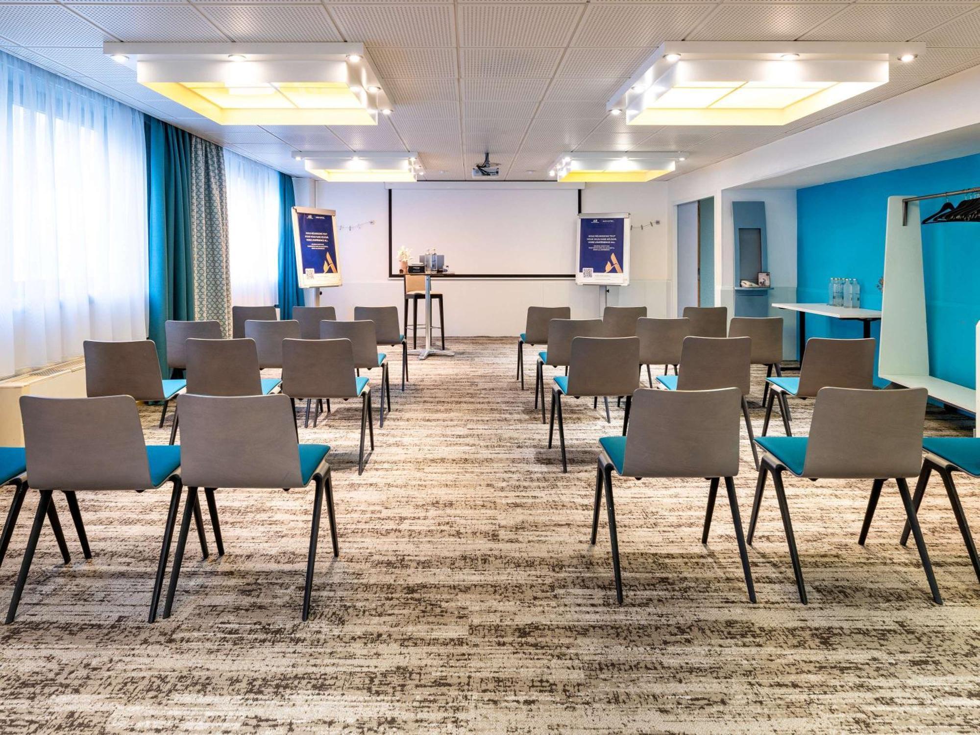 Novotel Grenoble Centre Экстерьер фото