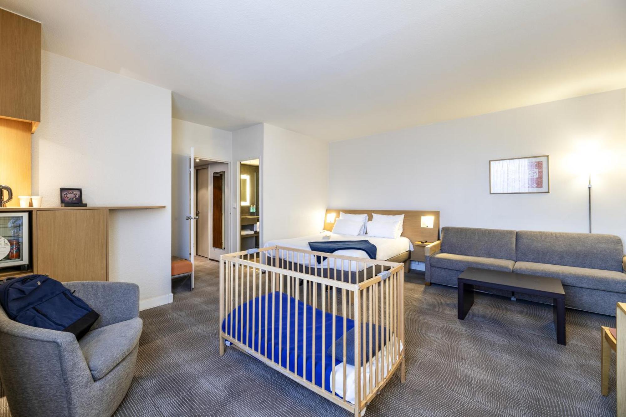 Novotel Grenoble Centre Экстерьер фото