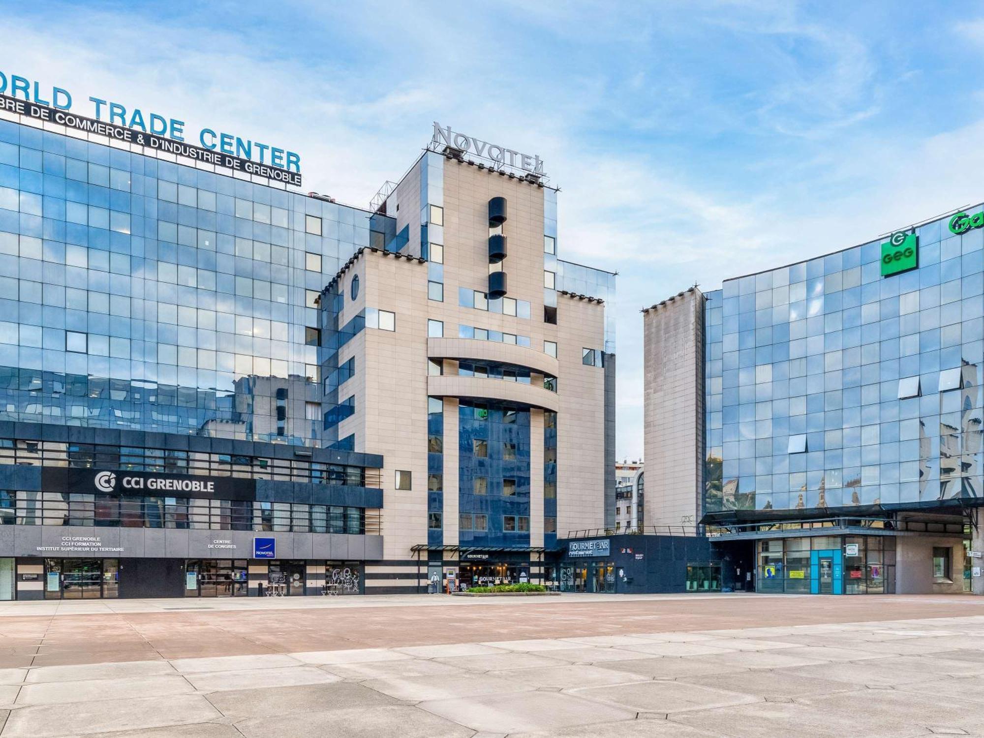 Novotel Grenoble Centre Экстерьер фото