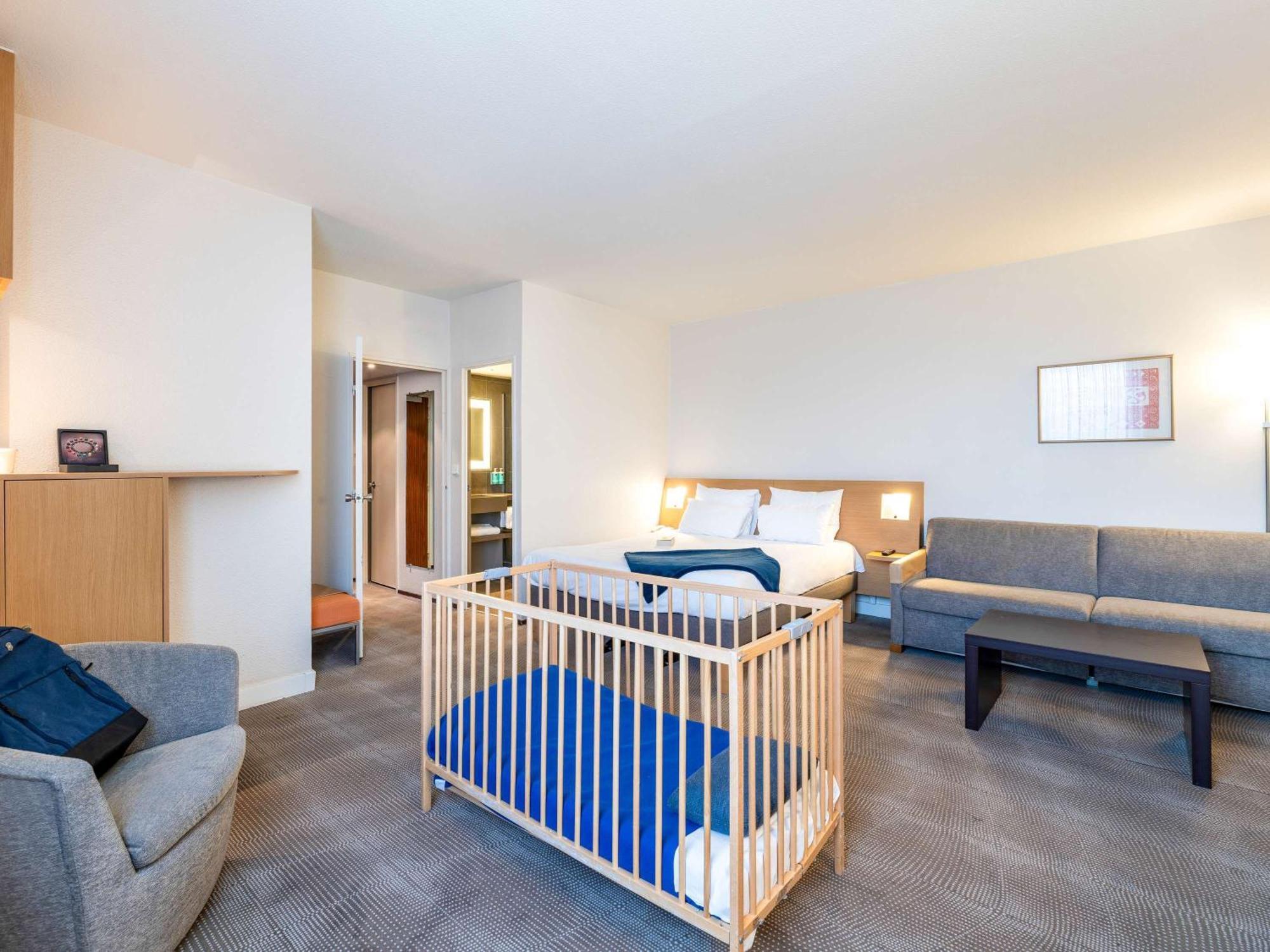 Novotel Grenoble Centre Экстерьер фото